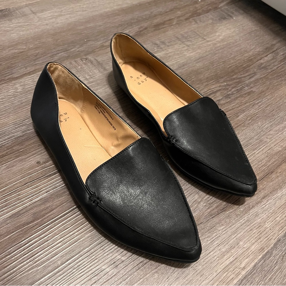 a new day black flats